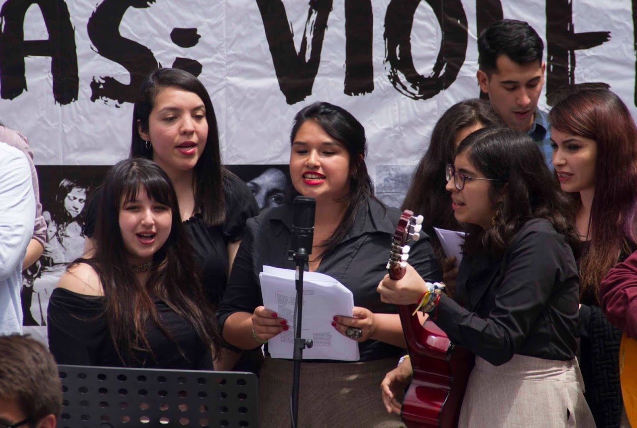 Huellas: Violeta Parra, Programa Arte y Cultura