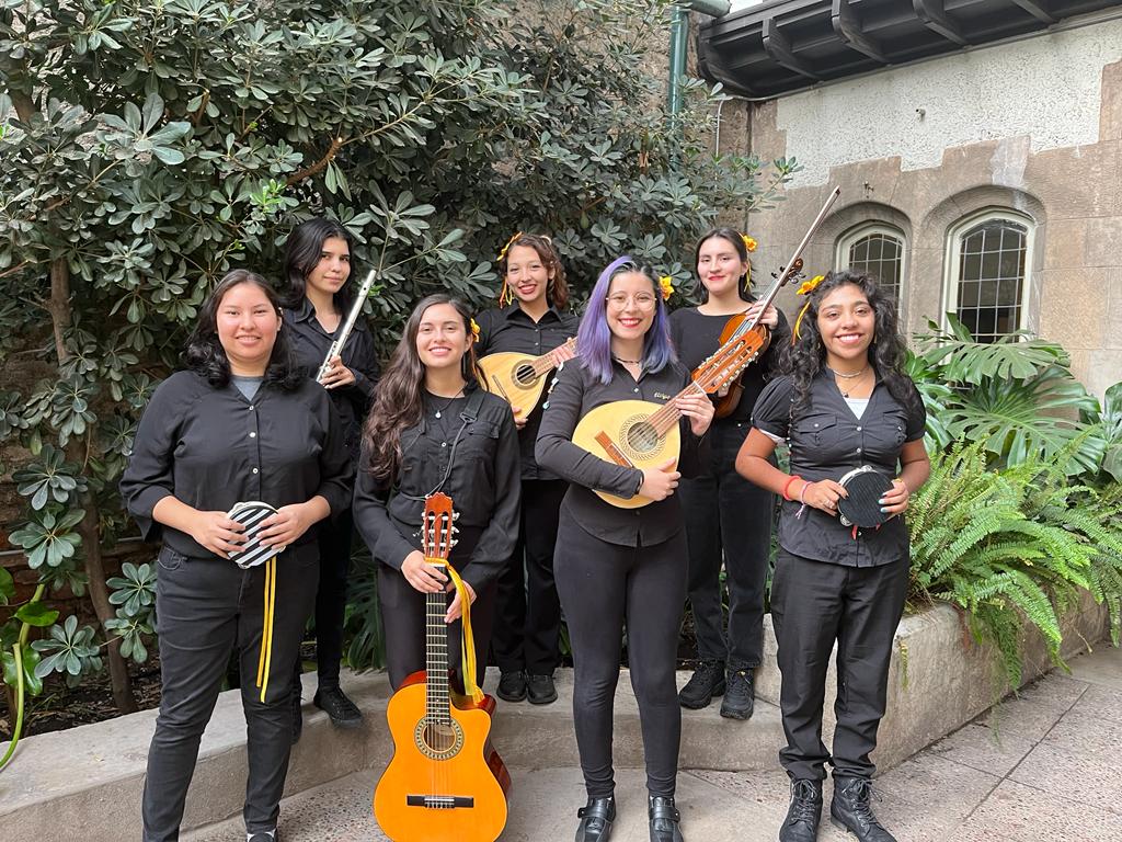 “Que el sol nunca deje de brillar”: Serie de conciertos, Tuna Novata Solsticio